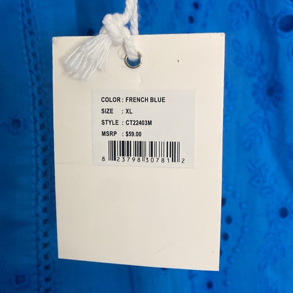 Jennifer & Grace Blue Eyelet Lace Style Top (XL But fits like S/M) - Picture 9 of 9